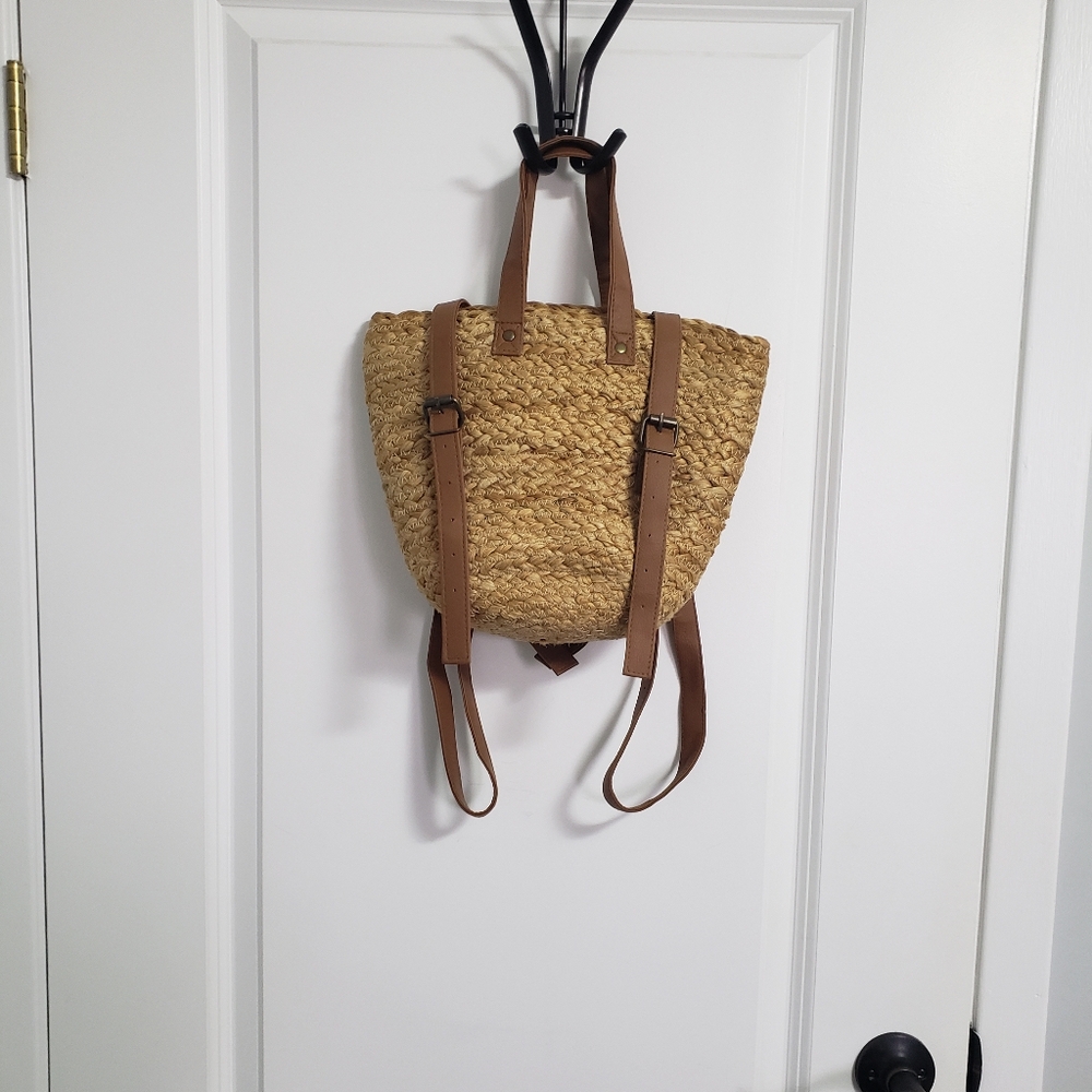 XIX PALMS Woven Jute Insulated Cooler Backpack